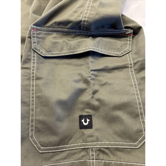 True Religion Cargo Shorts Knee Length Kalamata Green SZ 34 Men New w/Tags - Picture 5 of 7
